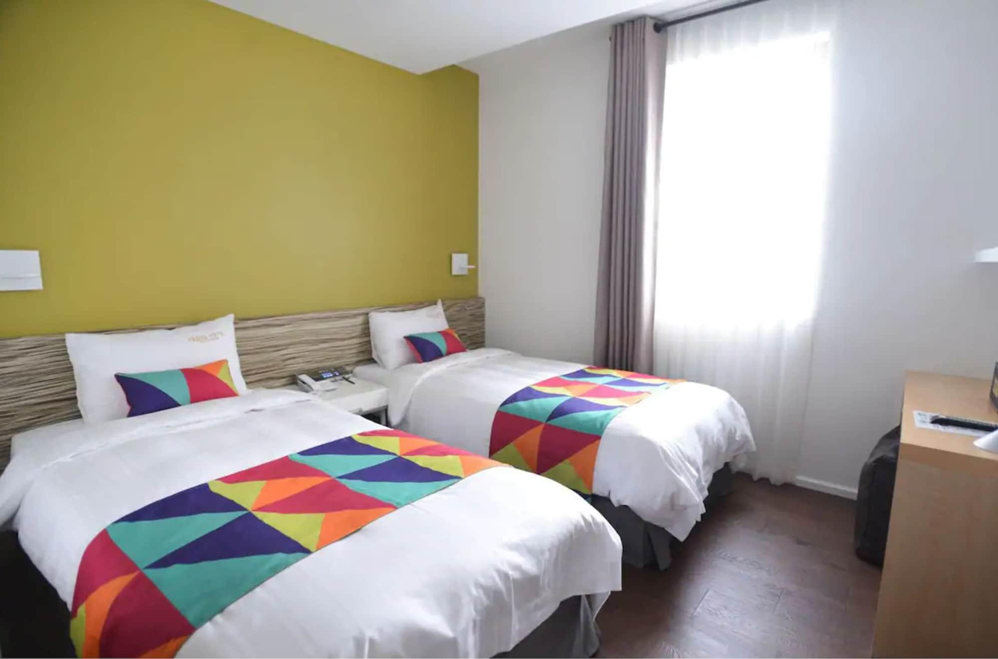 Hotel Matthieu Yeosu Bagian luar foto