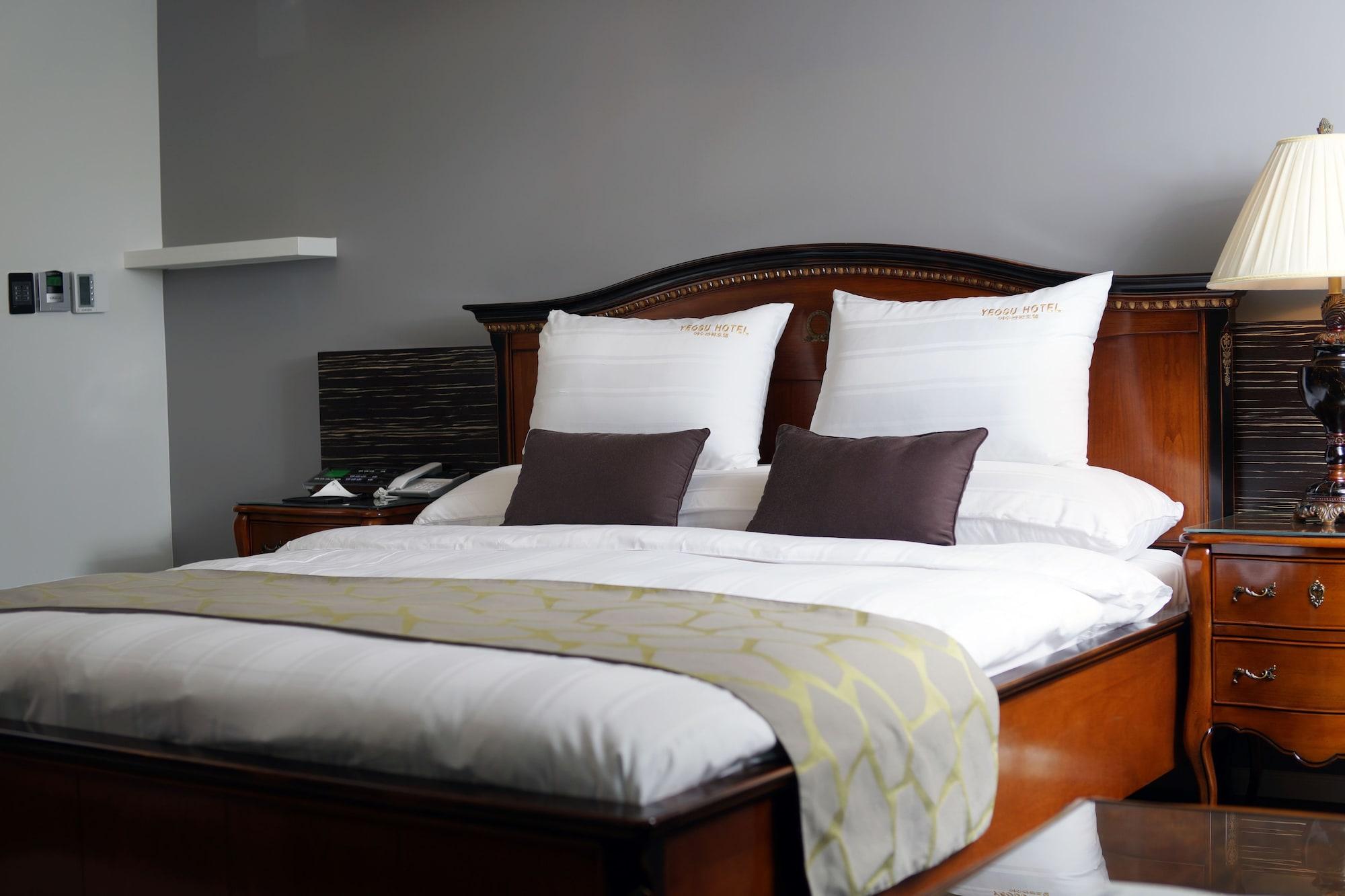 Hotel Matthieu Yeosu Bagian luar foto